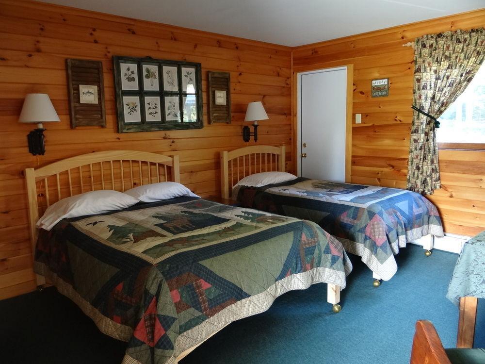 Blue Gentian Lodge At Magic Mountain Londonderry エクステリア 写真